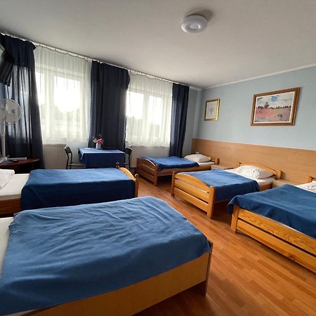 Cbc Pokoje Hotelowe Starogard Gdański Buitenkant foto